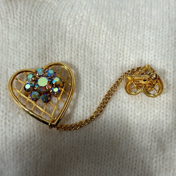 1960s Two Heart Chatelaine Style Pins, Perfect gift for Mother’s Day - Picture 6 of 12